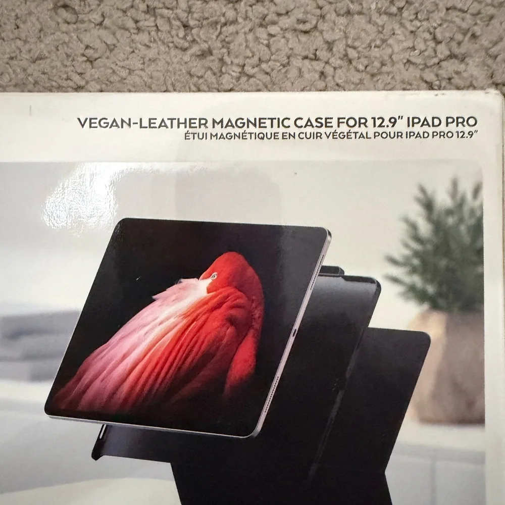 satechi vegan leather